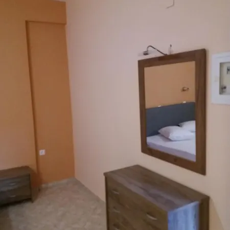 ベッド・アンド・ブレックファスト Kate-mari 3*