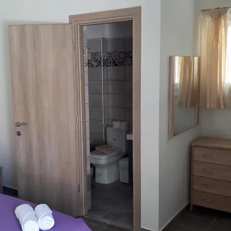 Kate-mari ベッド・アンド・ブレックファスト 3*